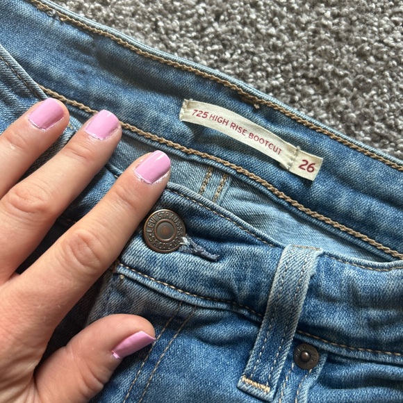 Levi's Bootcut Jeans - Picture 4 of 6